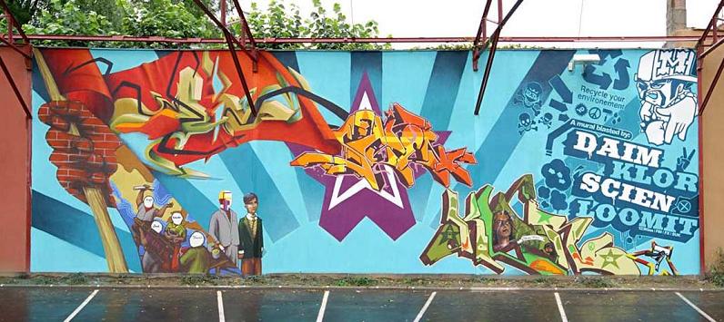 daim loomit scien klor mural 3D INSANITY With Only Four Letters