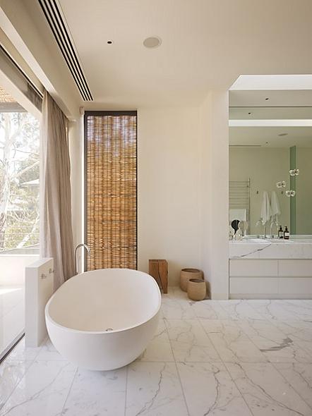 interior design bathroom inspiration The Yarra House: Interior Design Inspiration
