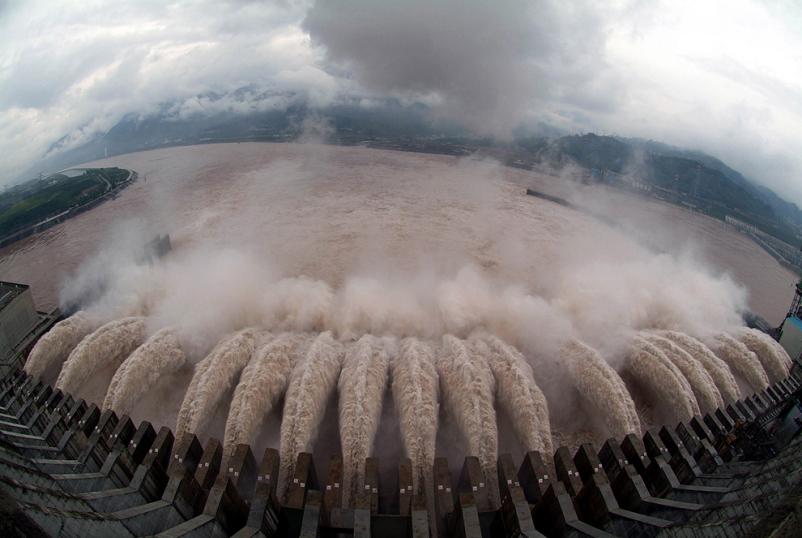 opening the floodgates three gorges dam china Picture of the Day   December 26, 2009