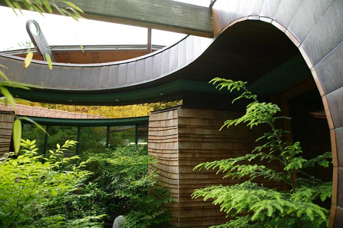 tree house mansion robert harvey oshatz portland oregon Canopy Living: The Ultimate Tree House
