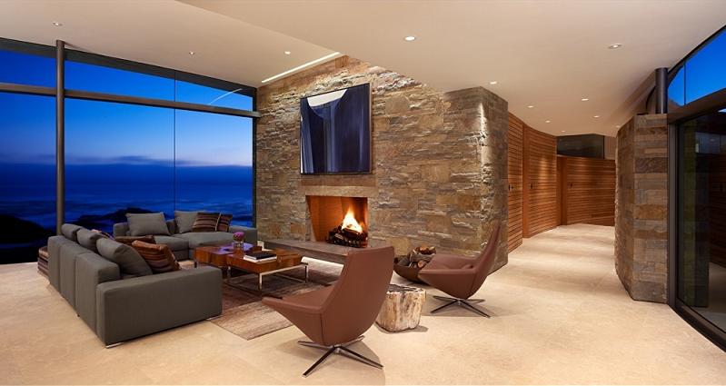 exclusive oceanfront view property in california An Ocean of Emotion: The View from Otter Cove