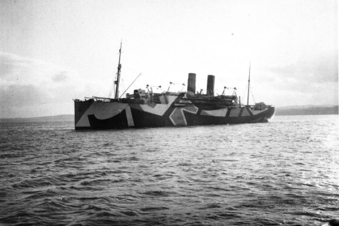 dazzle painting a boat The History of Razzle Dazzle Camouflage