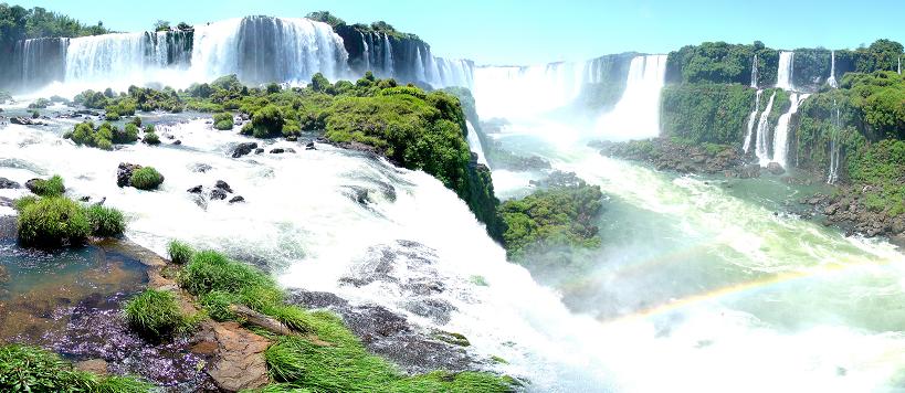iguazu falls argentina brazil Iguazu Falls: 15 Amazing Pictures, 10 Incredible Facts