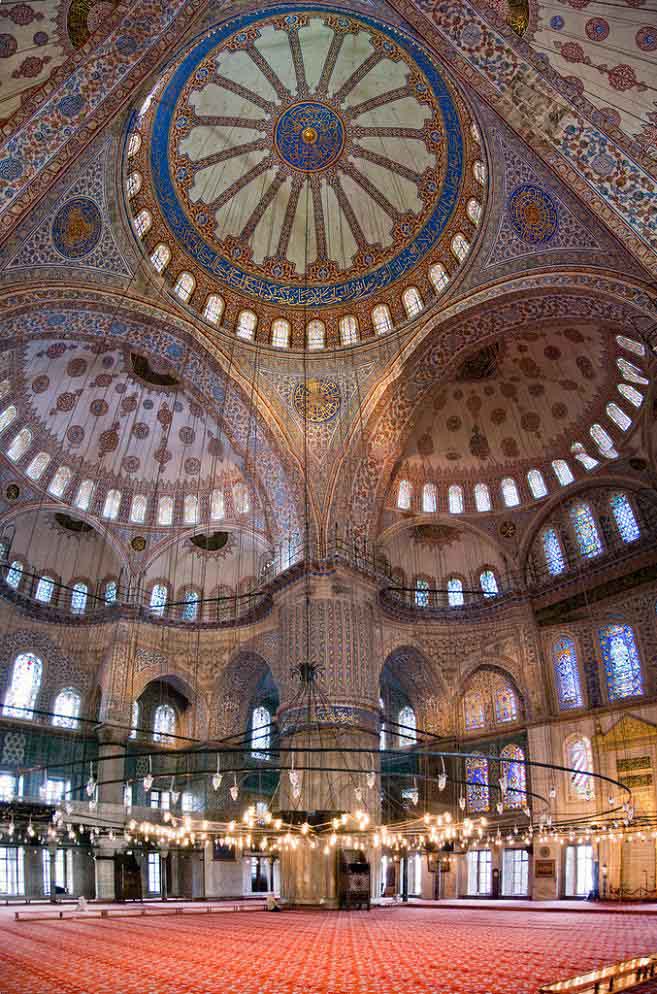 vertical panorama of the blue mosque in instanbul turkey Vertical Panoramic Photography: 15 Breathtaking Examples