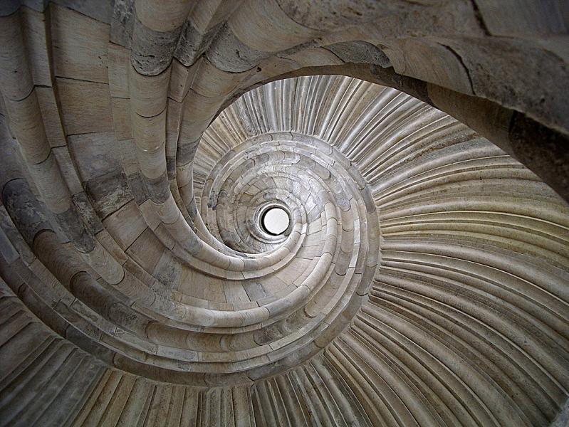 spiral staircase from below 25 Stunning Images of Spiral Staircases
