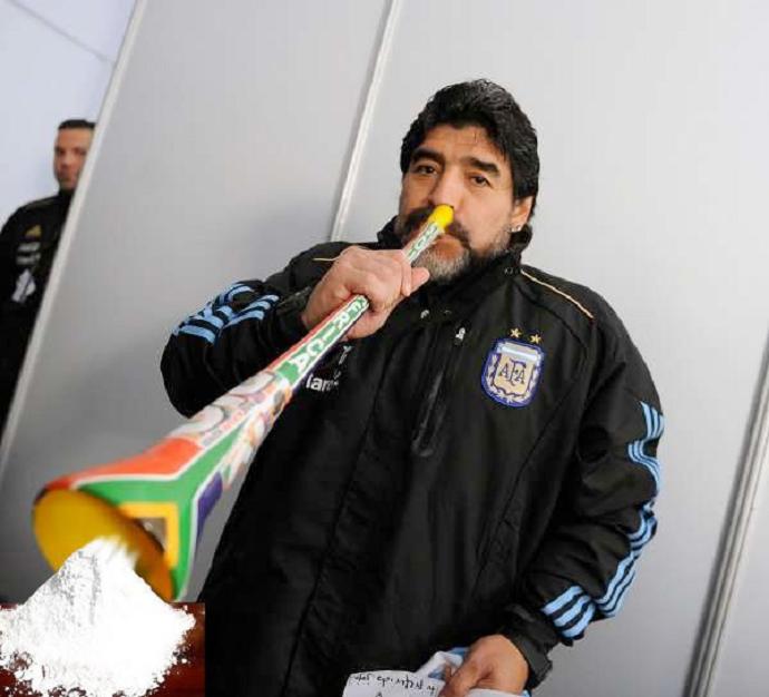 maradona vuvuzelas coke The 10 Funniest Vuvuzela Pictures