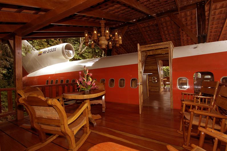 costa verde airplane room costa rica 1965 Boeing 727 Converted into a Costa Rican Hotel