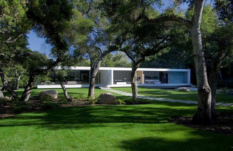 mansion surrounded by oak groves california Mr. Hermanns Opus: The Glass Pavilion in Montecito, California