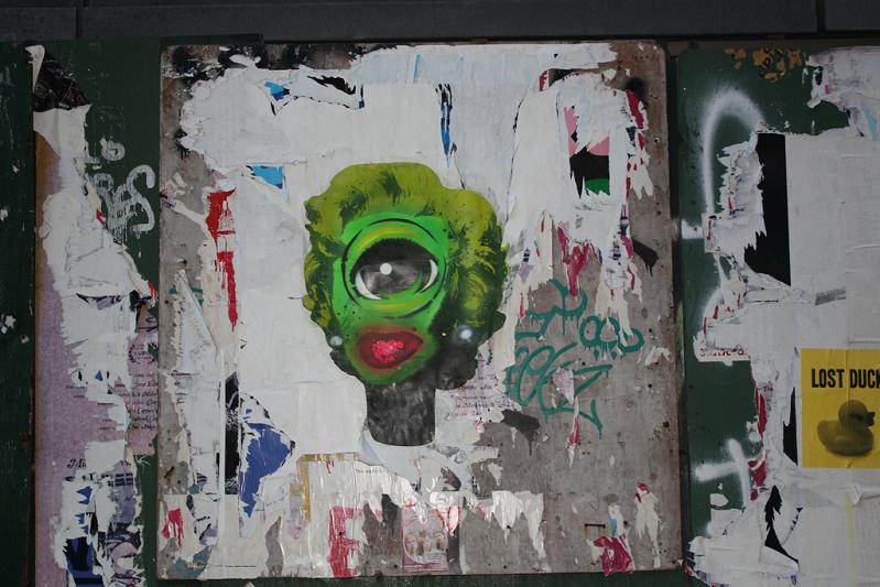 marilyn munroe eyeball street art nyc STREET ART: Eye Heart NYC by Peat Wollaeger [21 pics]