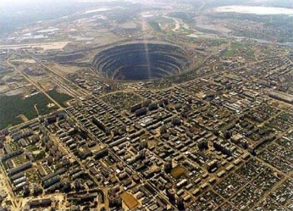 biggest diamond mine in the world mir mirny russia The Largest Open Pit Diamond Mine in the World