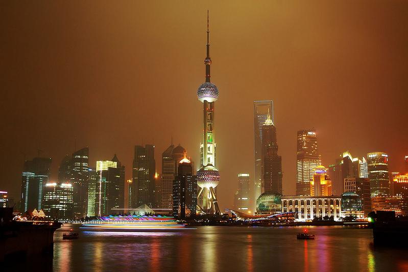 shanghai china skyline 15 Spectacular Skylines Around the World