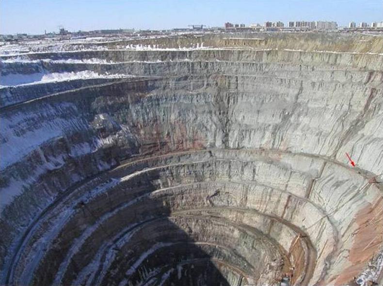 worlds largest holes The Largest Open Pit Diamond Mine in the World