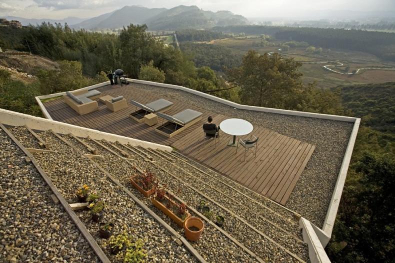 house on a steep hill green living roof plan b arquitectos giancarlo mazzanti 11 Beautiful Home on a Steep Hill with Incredible View [14 pics]