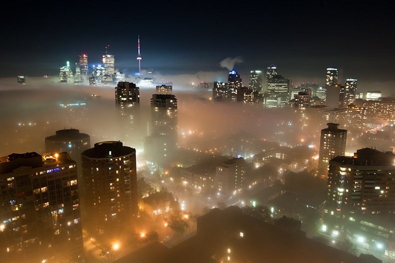 toronto fog aerial november 2010 Picture of the Day: Cloud City