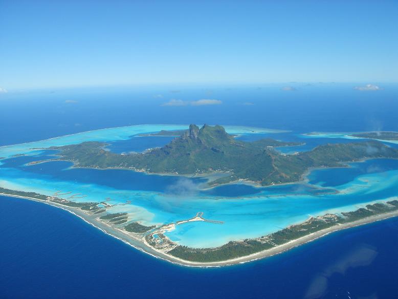 bora bora french polynesia 11 25 Stunning Photographs of Bora Bora