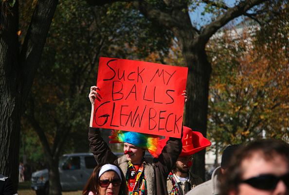 glenn beck protest sign 25 Funniest Protest Signs of 2010