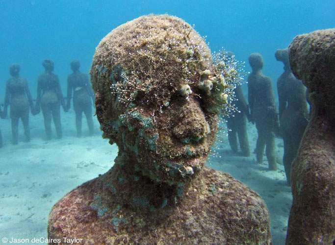 underwater sculptures artist jason decaires taylor artificial reefs 29 Astonishing Underwater Sculptures by Jason deCaires Taylor [30 pics]