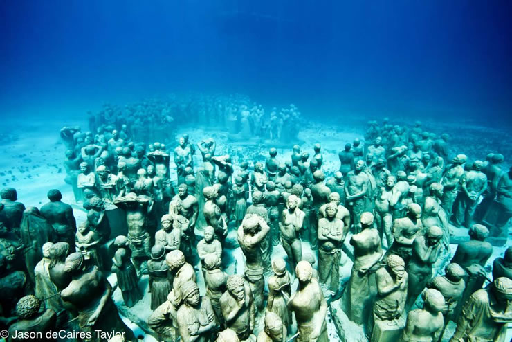 underwater sculptures artist jason decaires taylor artificial reefs 9 Astonishing Underwater Sculptures by Jason deCaires Taylor [30 pics]