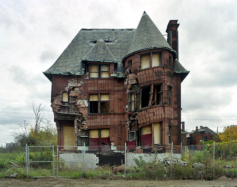 ruins of detroit yves marchand romain meffre 16 The Ruins of Detroit