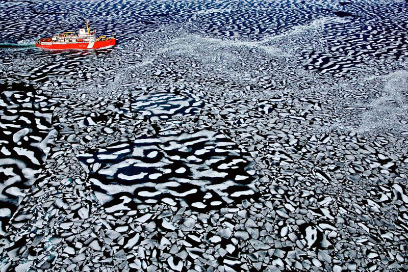 louis saint laurent icebreaker in resolute bay nunavut territory canada 25 Mind Blowing Aerial Photographs Around the World