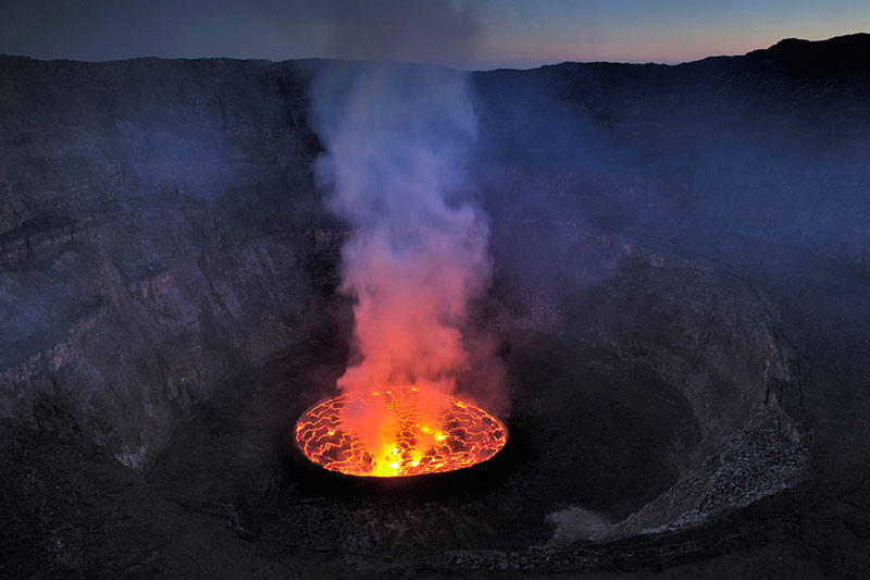 nyiragongo crater lava lake africa Picture of the Day: The Biggest Lava Lake in the World