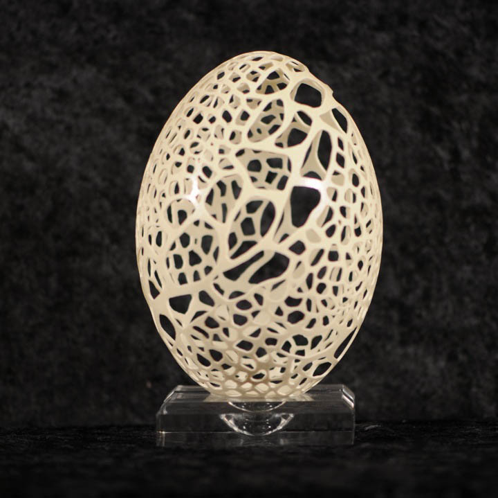 intricate egg art carvings brian baity 11 Intricate Egg Art by Brian Baity [30 pics]