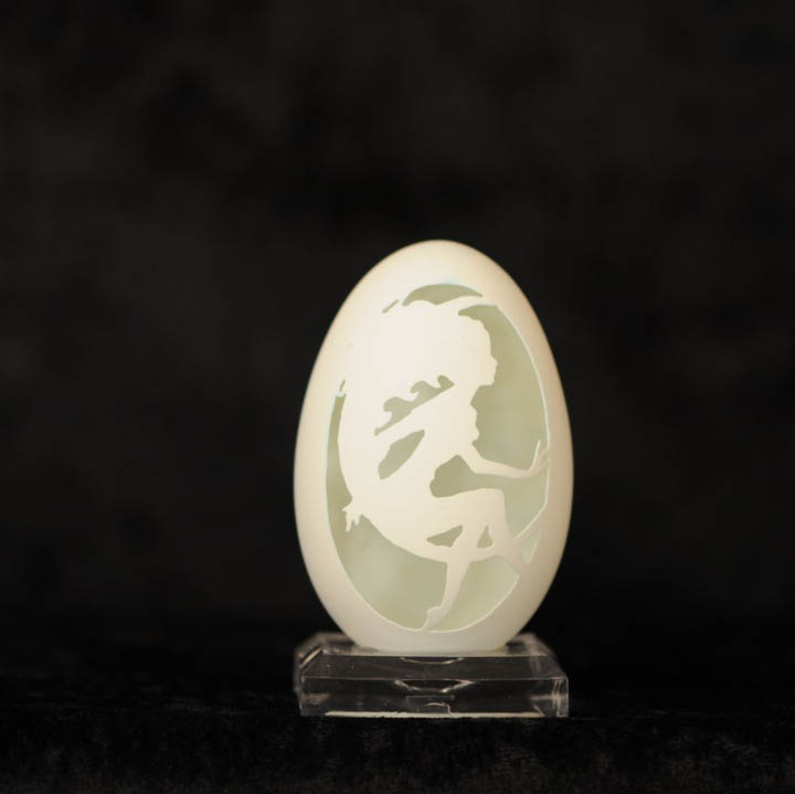 intricate egg art carvings brian baity 25 Intricate Egg Art by Brian Baity [30 pics]
