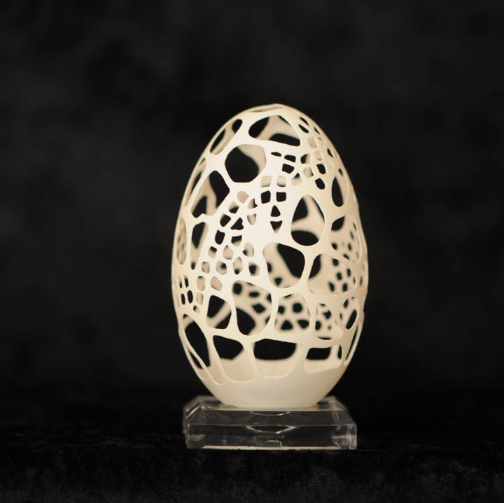 intricate egg art carvings brian baity 27 Intricate Egg Art by Brian Baity [30 pics]
