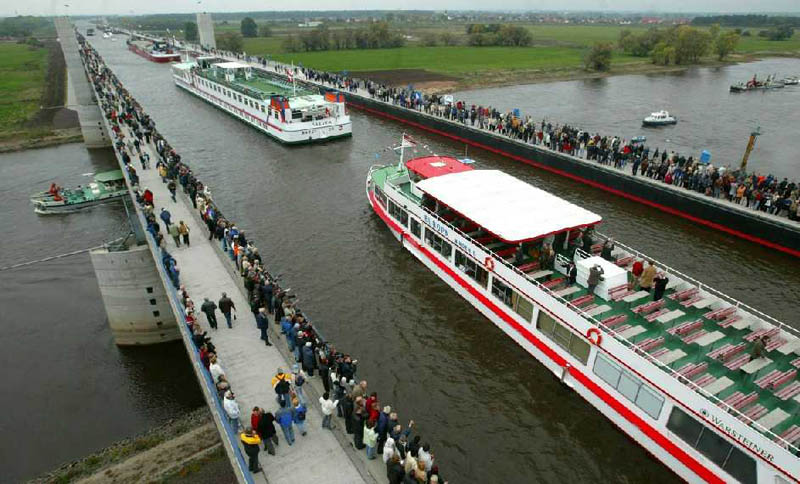 magdeburg water bridge germany Picture of the Day: Incredible Water Bridge in Germany