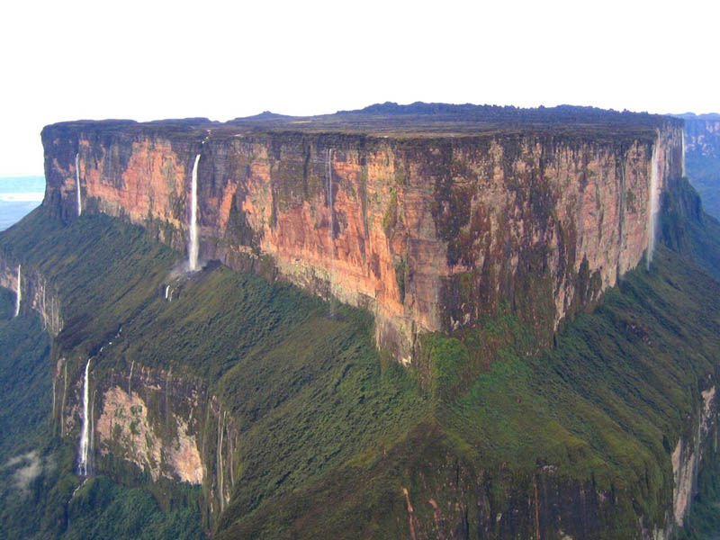 mount roraima Picture of the Day: Mt. Roraima 2 Billion Years in the Making