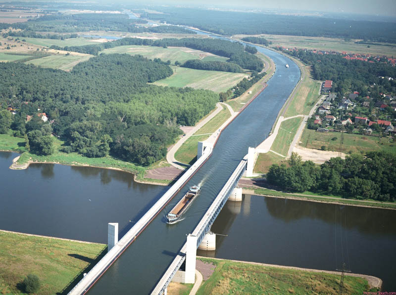 water bridge in germany Picture of the Day: Incredible Water Bridge in Germany