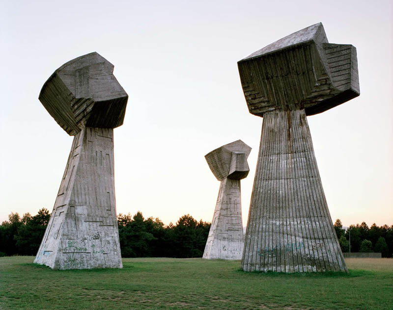 old monuments yugoslavia spomeniks jan kempenaers 10 Forgotten Monuments from the former Yugoslavia