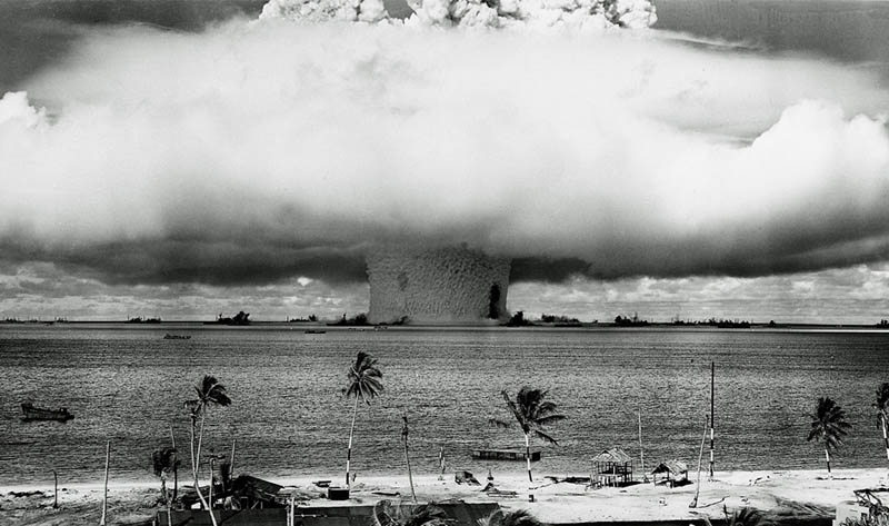 us detonate nuclear bomb bikini atoll pacific underwater 1946 mushroom cloud water Picture of the Day: Three Insane Mushroom Clouds