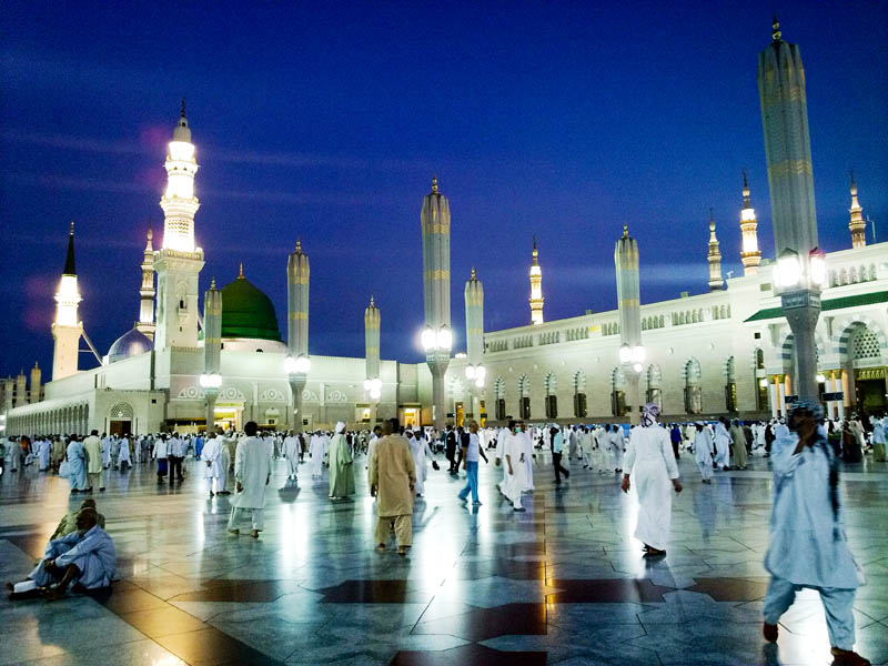 al masjid al nabawi mosque of the prophet propeths mosque This Day In History   June 8th