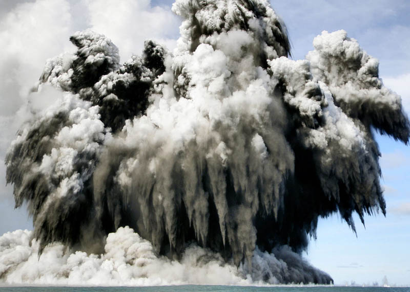 tonga undersea volcanic eruption 2009 30 Incredible Photos of Volcanic Eruptions