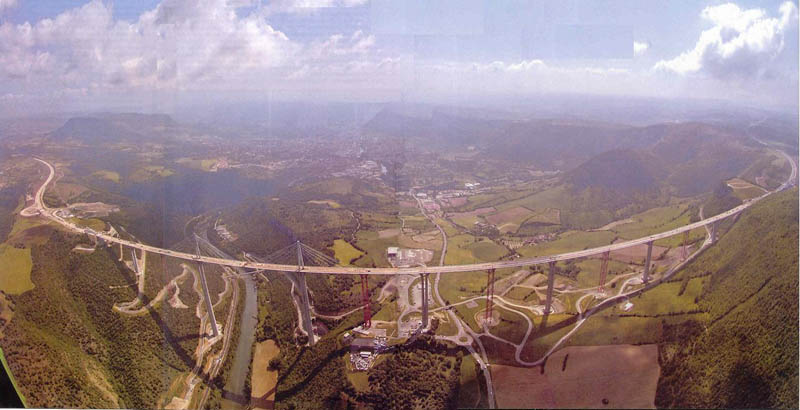 worlds tallest bridge millau viaduct france 9 The Tallest Bridge in the World [20 pics]