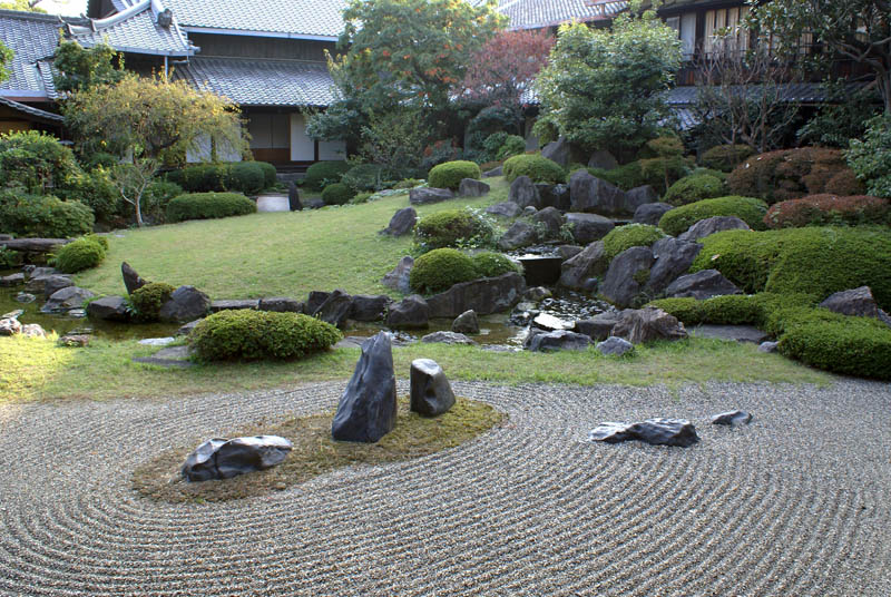 honbo garden in osaka osaka prefecture japan Adorable Footprints Made from Stones
