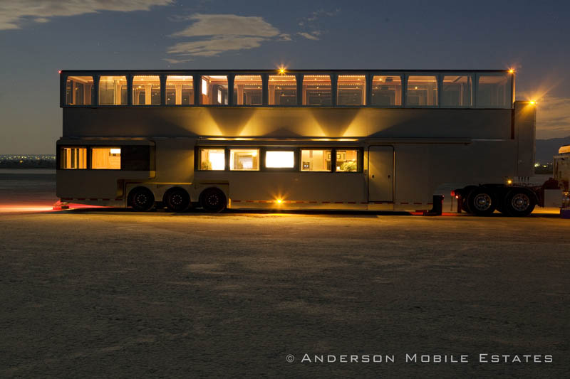 ashton kutchers trailer mobile home anderson 3 Anderson Mobile Estates: Luxury Trailers to the Stars