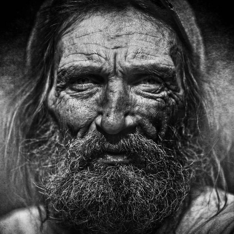 homeless black and white portraits lee jeffries 6 Gripping Black and White Portraits of the Homeless by Lee Jeffries