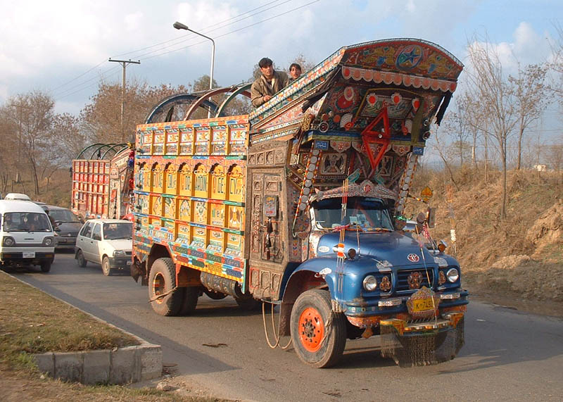 decorative pakistan truck art 10 Decorative Truck Art from Pakistan