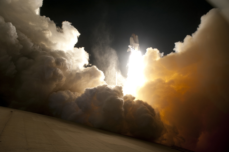 dutch angle tilt space shuttle launch endeavour Picture of the Day: Awesome Dutch Angle Shot of Endeavour Space Launch