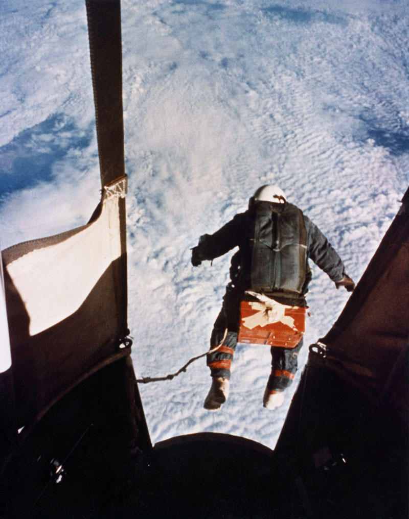 joesph kittinger jumping from space Picture of the Day: Joe Kittinger Jumping From Space