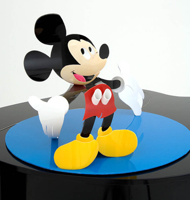 mickey mouse wobbly piano perspective sculpture james hopkins 2 Awesome Cartoon Perspective Sculptures by James Hopkins