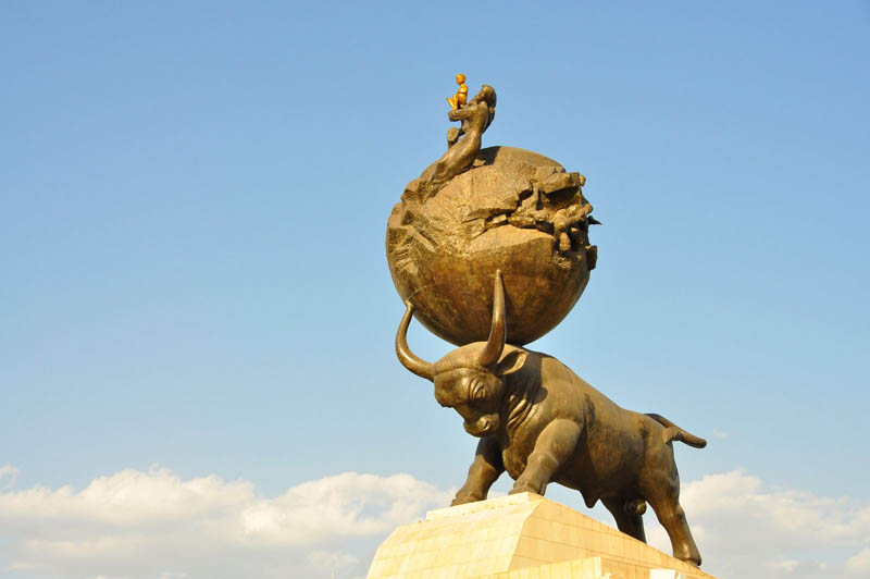 ashgabat earthquake 1948 memorial bull world on horns This Day In History   October 5th