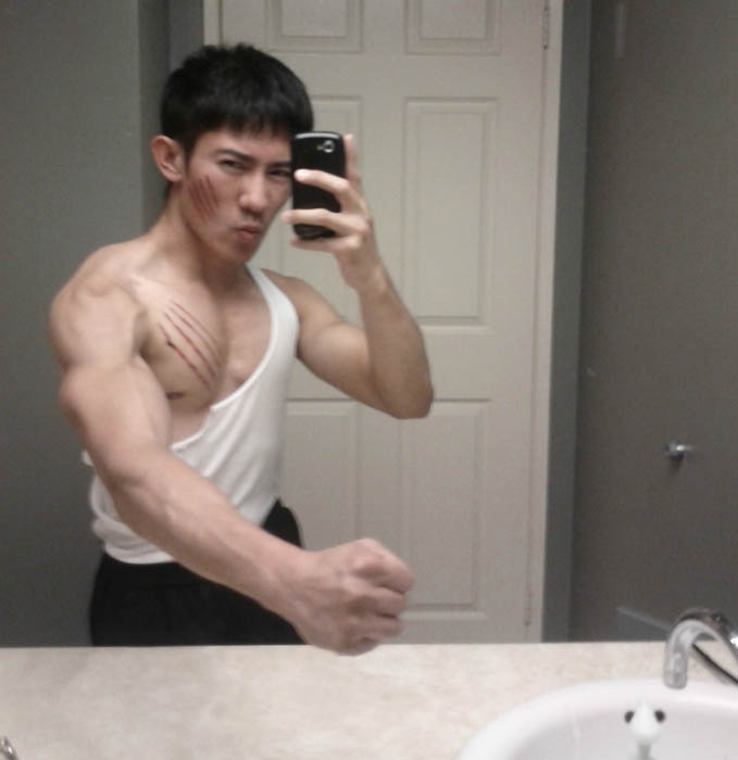 bruce lee hilarious halloween costume 25 Hilarious Halloween Costumes from the Weekend