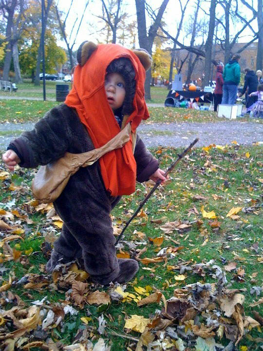 ewok hilarious halloween costume 25 Hilarious Halloween Costumes from the Weekend