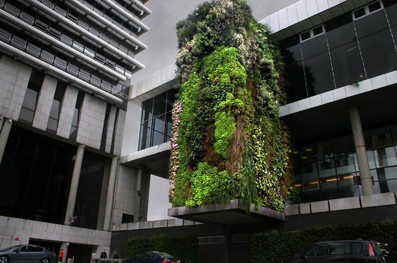 hotel departement hauts de seine nanterre vertical garden 15 Incredible Vertical Gardens Around the World