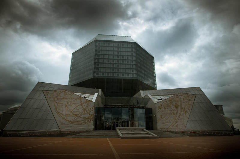 national library of belarus exterior 15 Beautiful Libraries Around the World