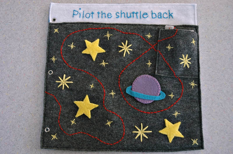 sewn felt star trek queit book for children 13 Awesome Star Trek Quiet Book for Kids