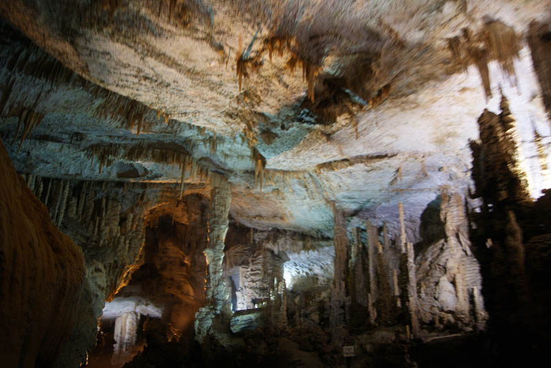 jeita grotto lebanon 8 The Jeita Grotto Limestone Caves in Lebanon